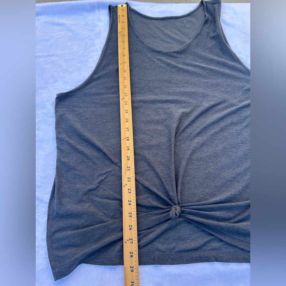 Vouri xxl Gray Knotted Tank Top - Picture 6 of 10